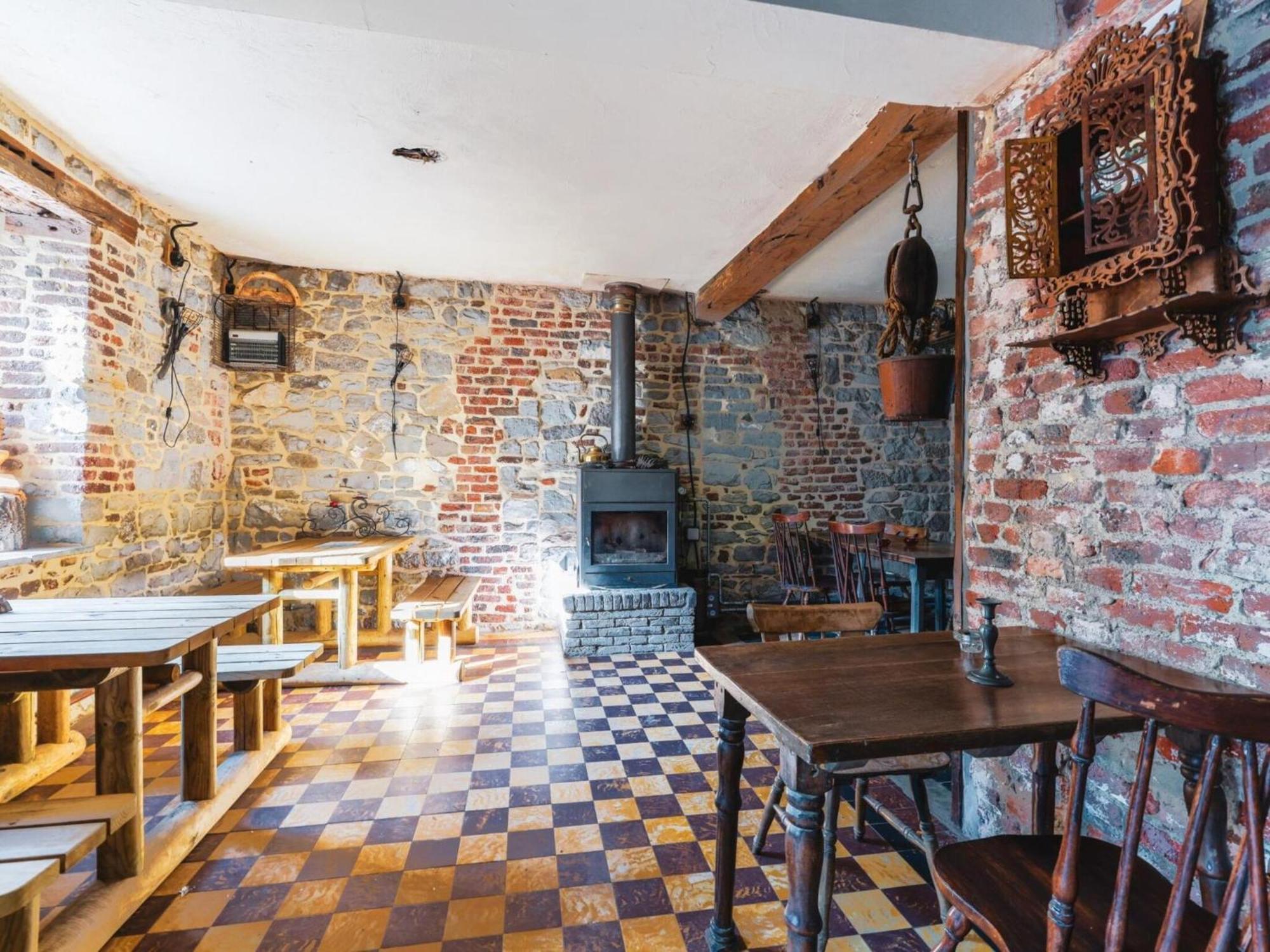 Stationed Between Spa And Liege Apartment In Aywaille Esterno foto